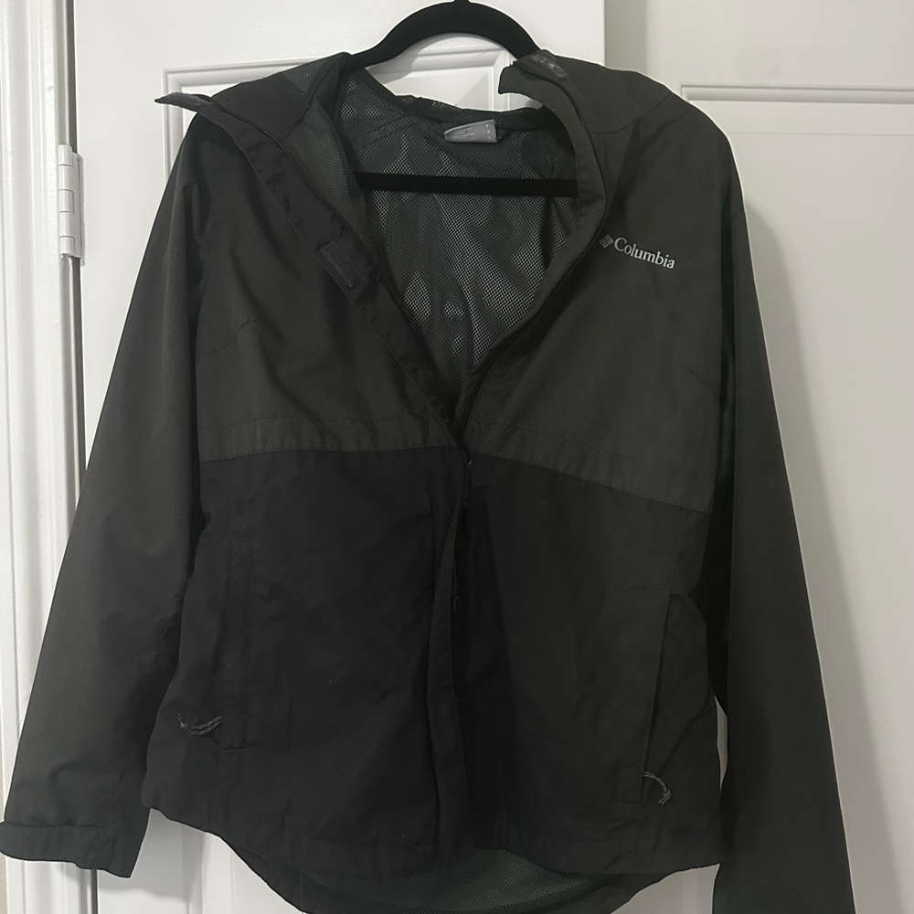Columbia Women's Black and Gray Jacket